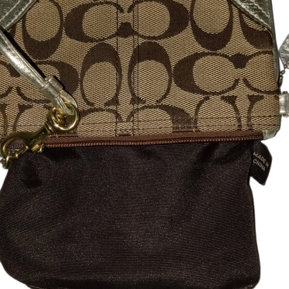Coach Mini - Picture 3 of 6